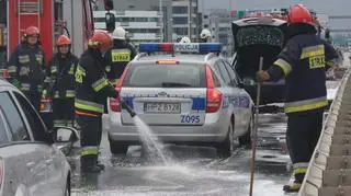 Pożar samochodu w Alejach Jerozolimskich