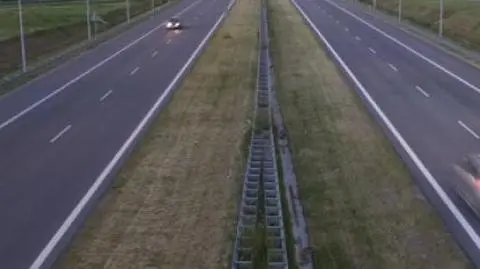 Kolejka chętnych do budowy ważnego odcinka A2