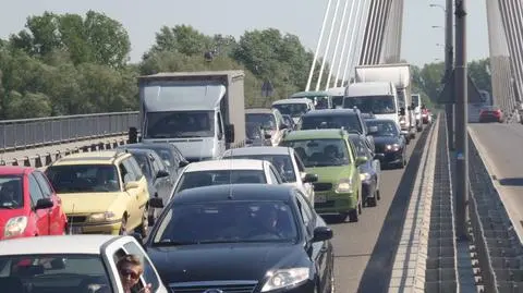Powiśle stało po wypadku dźwigu. "400 metrów w pół godziny"