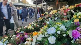 Przy Cmentarzu Bródnowskim tworzą się w poniedziałek korki