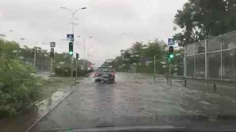 "Warszawa tonie!" Tak jeździło się po stolicy