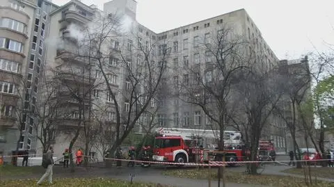 Pożar kamienicy w centrum. "200 osób ewakuowanych"