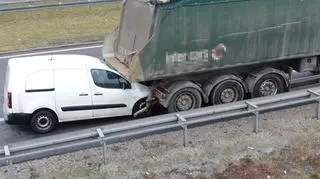 Zderzenie na A2 pod Pruszkowem