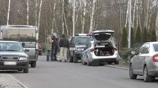 Policja i patrol pirotechniczny na miejscu