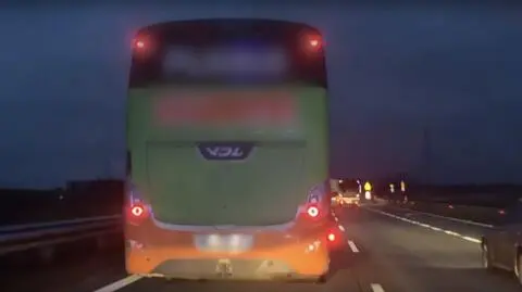 Autobus blokował karetkę