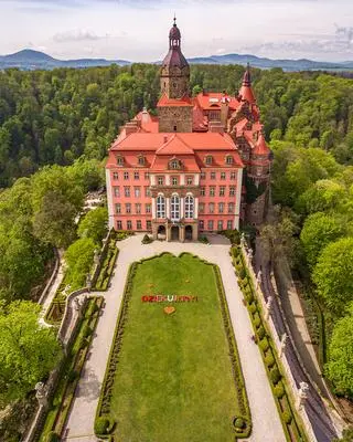 Podziękowania dla medyków od Zamku Książ