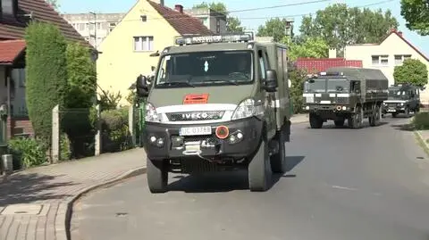 Sadził tuje, znalazł granat. Ewakuowano 1500 osób, saperzy niewybuch zdetonowali w ogrodzie