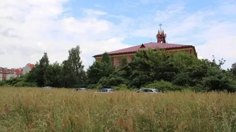 Ciało znaleziono w pobliżu kościoła