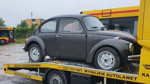 Ma 46 lat, był przygotowywany do remontu i nagle zniknął. Policjanci odnaleźli skradzionego garbusa