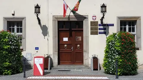 Zakażenia koronawirusem po weselu na Opolszczyźnie. Głogówek zamyka urząd dla mieszkańców