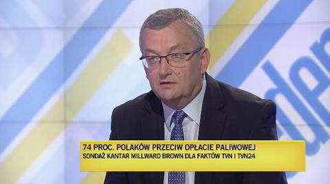 Adamczyk: na drogach samorządowych w ub.r. zginęło tysiąc osób