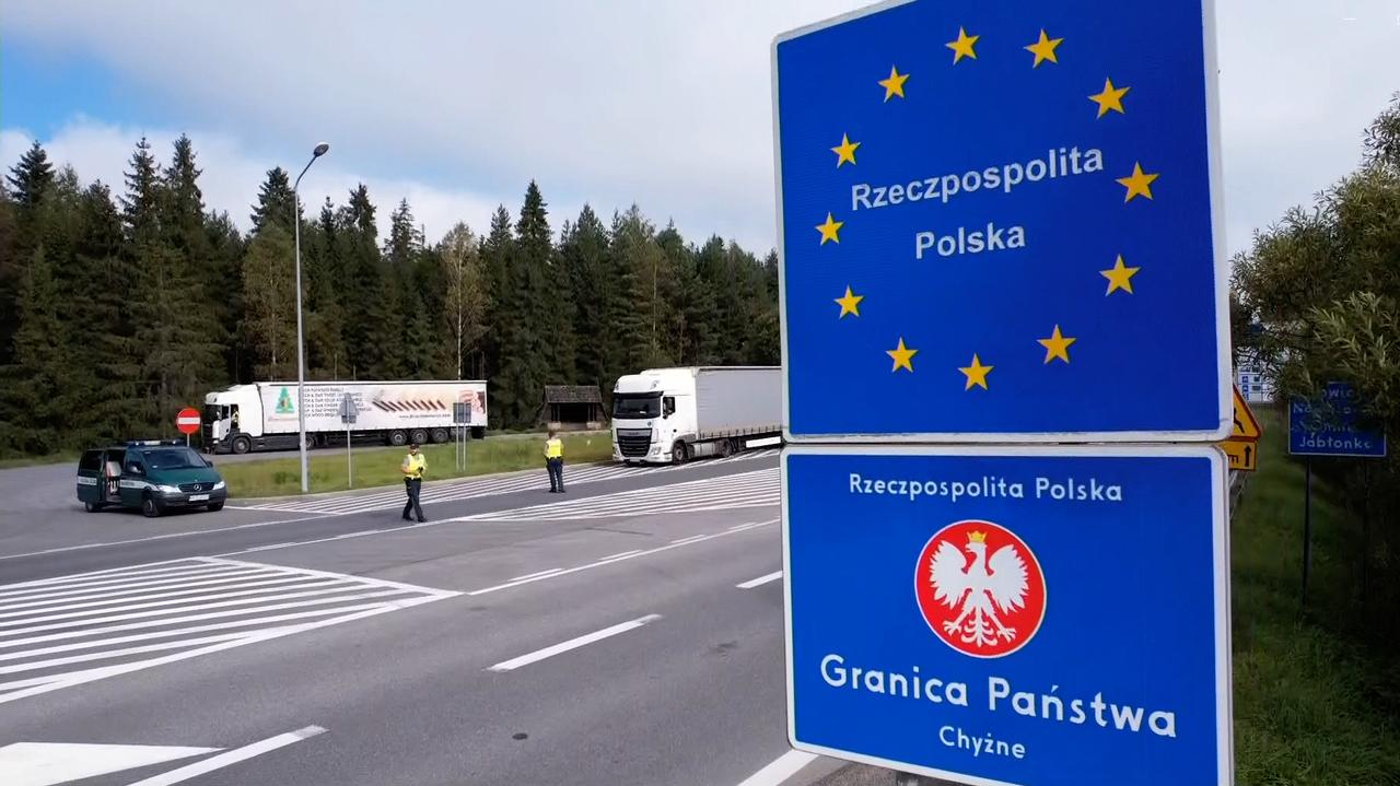 Kontrole na granicy ze Słowacją. Straż Graniczna wyjaśnia
