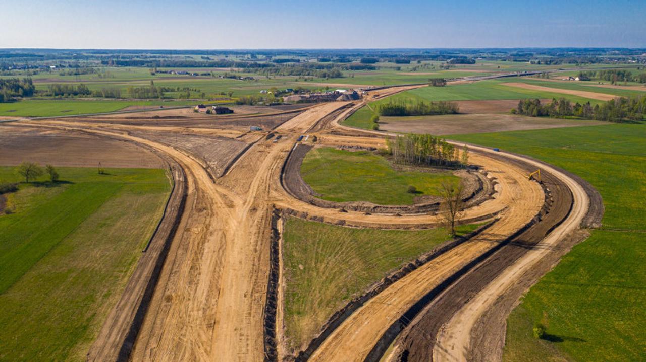 Via Baltica E67.  Andrzej Adamczyk on the construction of the road