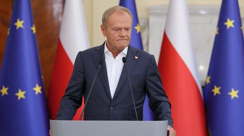 Wśród sędziów zawrzało. Donald Tusk kontrasygnował nominację neosędziego, przyznał, że to był błąd