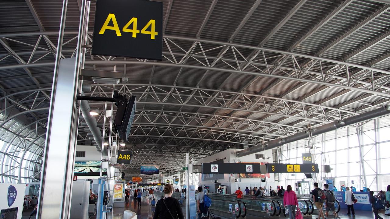vuelos  Bélgica: el aeropuerto de Bruselas Zaventem advierte a los pasajeros de una huelga de seguridad