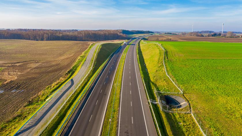 Minister Adamczyk: autostrady w Polsce nie będą płatne
