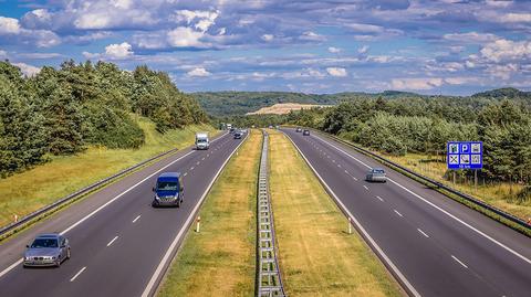 Autostrady i drogi szybkiego ruchu pustoszeją