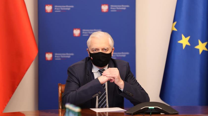 Jarosław Gowin: szczepienia w firmach rozpoczną się w połowie maja