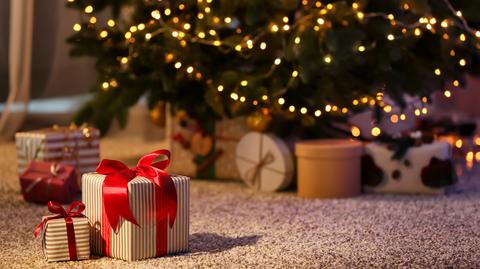 Morawiecki: chcę, by święta Bożego Narodzenia odbyły się w ramach małych rodzinnych spotkań