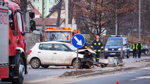 OC plądruje kieszenie kierowców