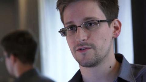 01.11.2013 | Edward Snowden pisze z Moskwy do Niemiec