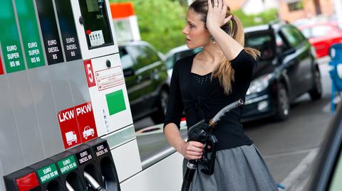 Ile paliwa za średnią krajową?