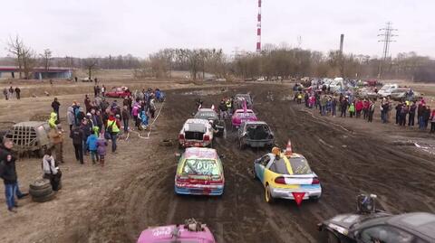 Silesia Wrak Race. Wyścigi aut ze złomowiska