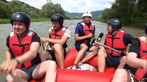 Rafting - pontonem po rzece