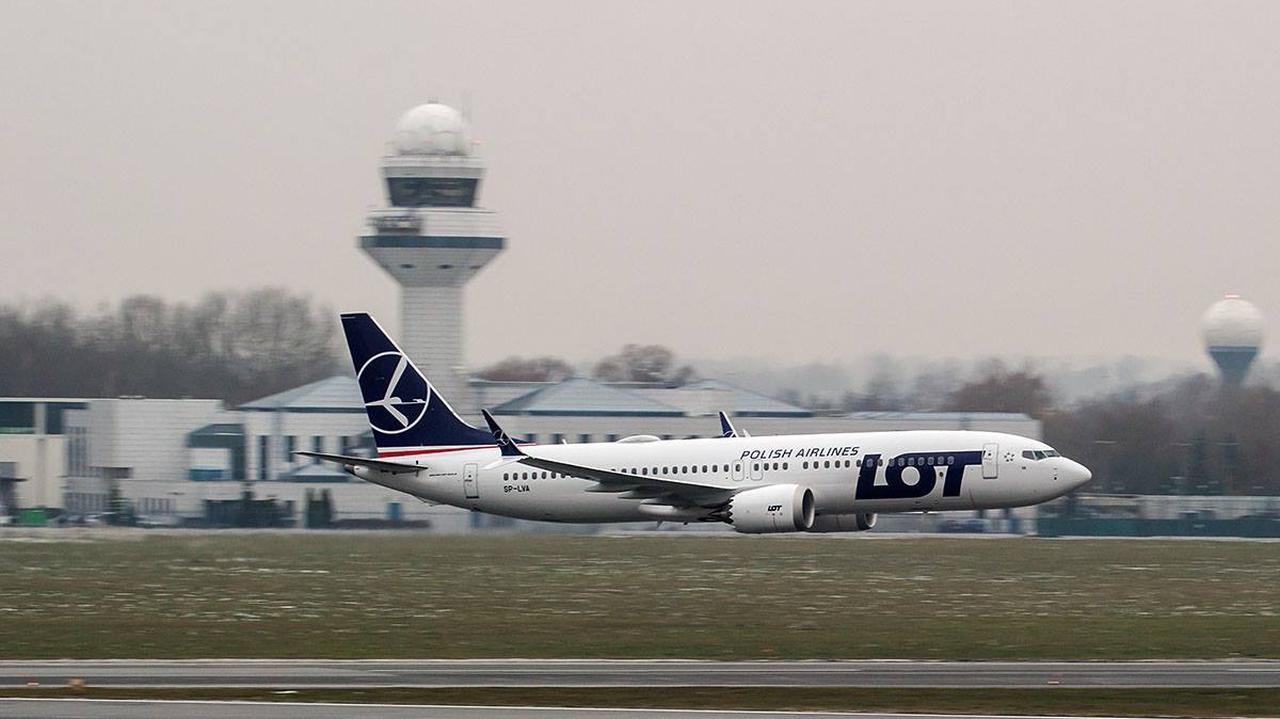 LOT Polish Airlines reclama una indemnización a Boeing.  Aerolíneas presentó una demanda en la corte de Seattle