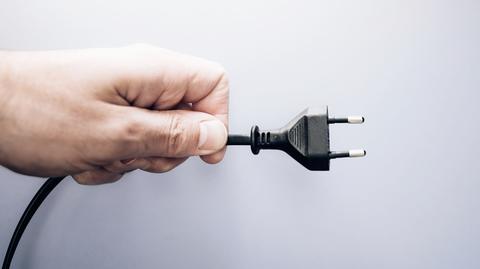 Prezes NBP o częściowym mrożeniu cen energii