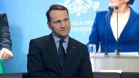 Sikorski: polityka węgierska jest co najmniej dwutorowa