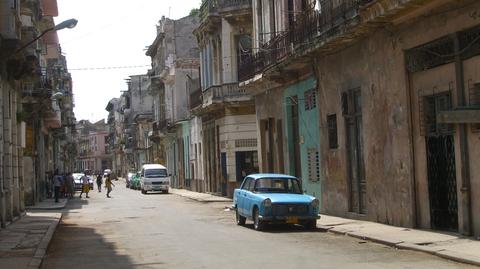 Historyczny dzień dla Kuby i USA. Niedawni wrogowie wznowili stosunki dyplomatyczne