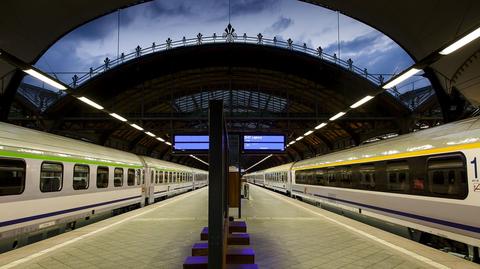 Gdańsk: Wyproszono je z pociągu, bo miały transparent