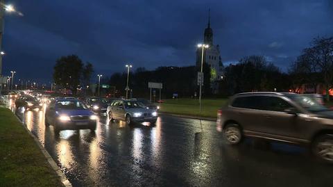 Policja może zatrzymać dokumenty za źle ustawione światła