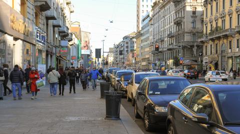 Każdy kierowca taksówki na aplikację w Polsce musi już mieć polskie prawo jazdy