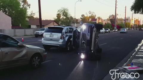 Kolizja z udziałem autonomicznego samochodu Ubera