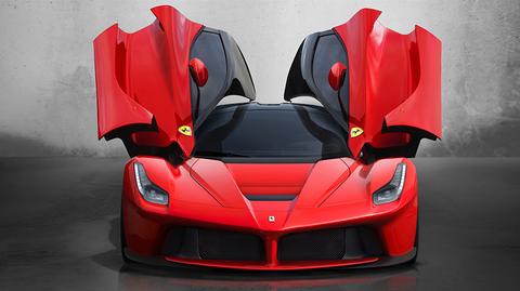 "LaFerrari" za 7 mln dolarów. Na obudowę Włoch po trzęsieniu ziemi