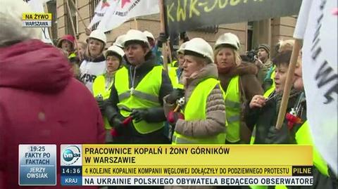 Protest żon górników w Warszawie