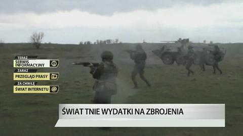 Świat tnie wydatki na zbrojenia