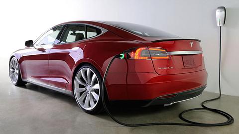 Tesla uwalnia patenty. "To przyspieszy rozwój motoryzacji"