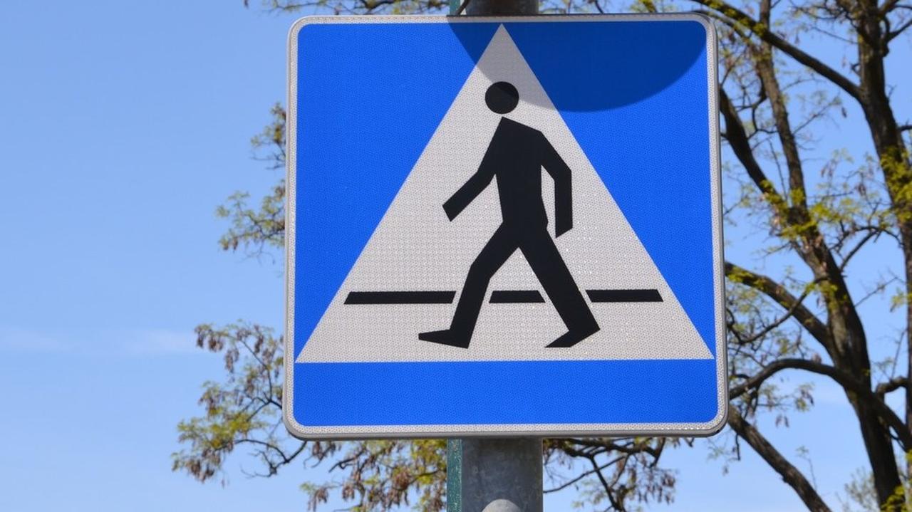 Kobieta potrącona na przejściu dla pieszych