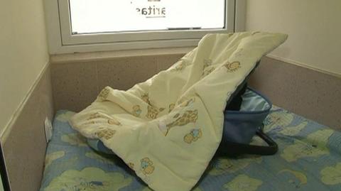 1.5-roczny chłopiec w piotrowskim oknie życia