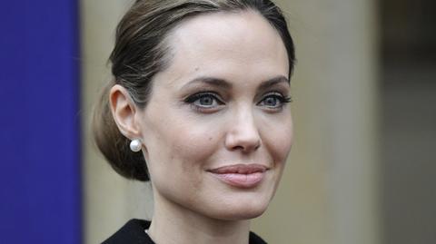 Angelina Jolie bardzo angażuje się w pomoc humanitarną