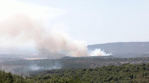Dym unoszący się po ataku Libanu na Izrael