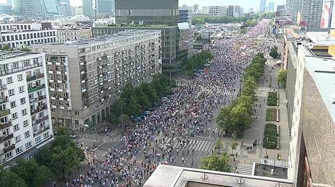 Wiceprezydent Warszawy: 50 tys. ludzi na marszu