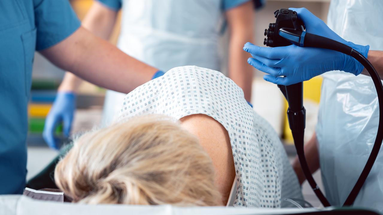 Coraz młodsi Polacy chorują na raka. Eksperci ostrzegają