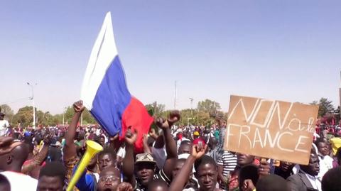Rosyjska flaga podczas protestu w Burkina Faso