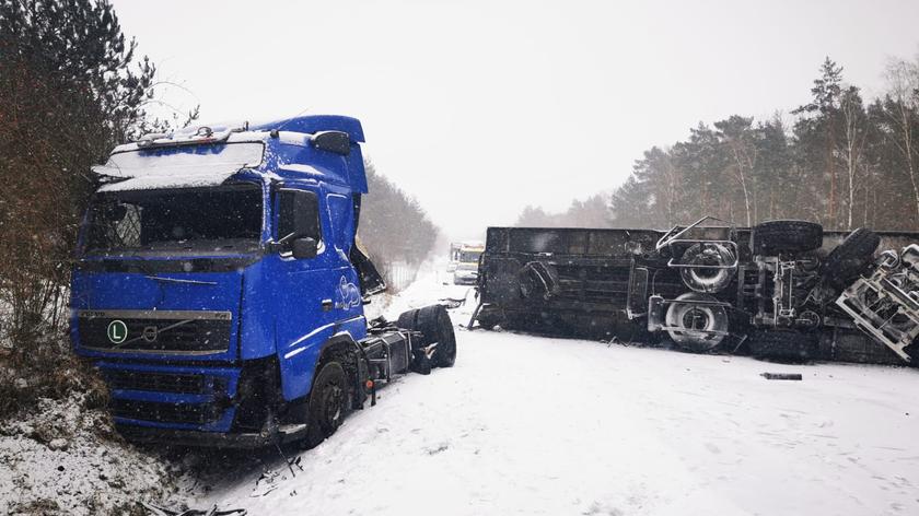 Siedem pojazdów zderzyło się na A6 w Szczecinie