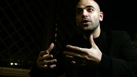 Roberto Saviano - włoski pisarz i dziennikarz z Neapolu, stolicy mafii Camorra