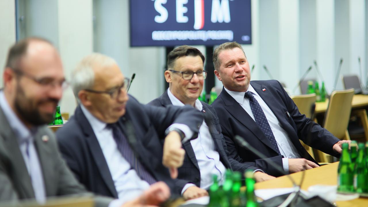 Kandydaci PiS do Trybunału Konstytucyjnego odrzuceni przez Sejm